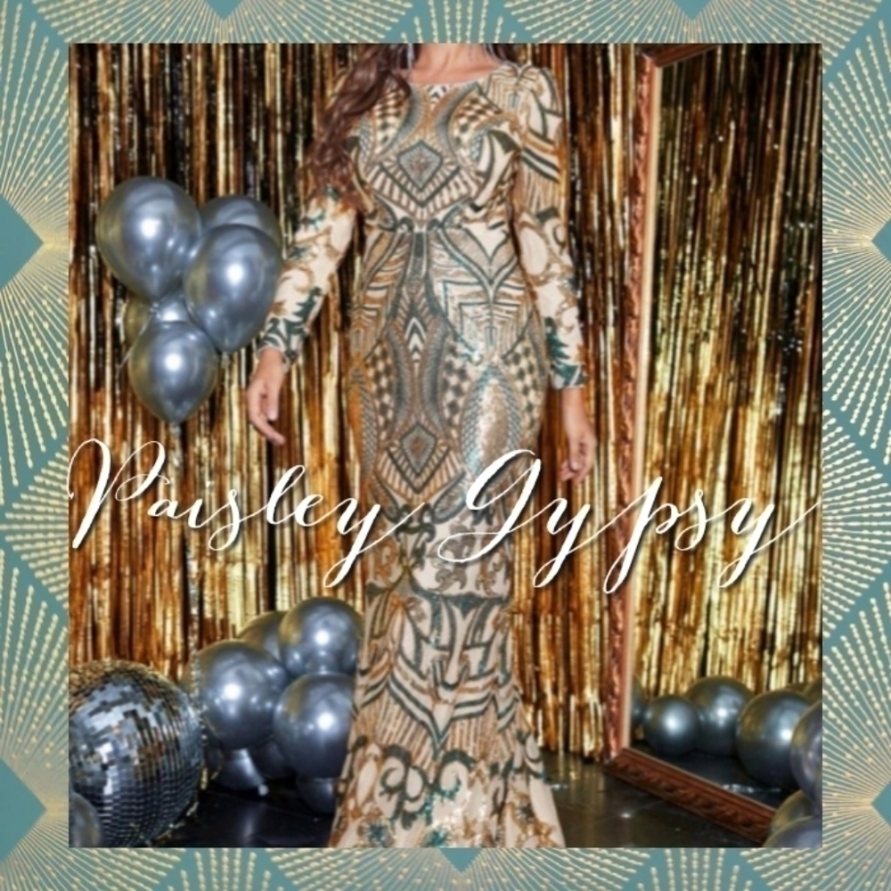 Teal and Gold Long Sleeve Backless Mermaid Contrast Sequin Formal Gown - Picture 4 of 9
